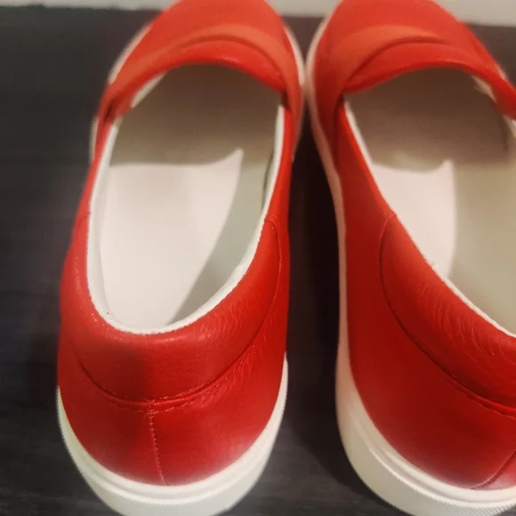 UGG Chayze Platform Sneakers Leather Slip On Round Toe Rubber Sole Red 8.5 Mint - Picture 11 of 15